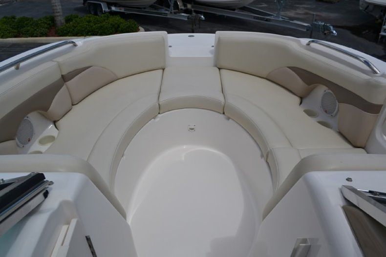 Thumbnail 66 for Used 2004 Chaparral 254 Sunesta Deck Boat boat for sale in West Palm Beach, FL
