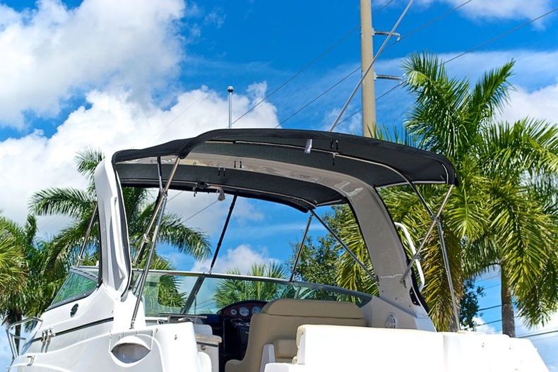 Thumbnail 18 for New 2014 Rinker 260 EC Express Cruiser boat for sale in West Palm Beach, FL