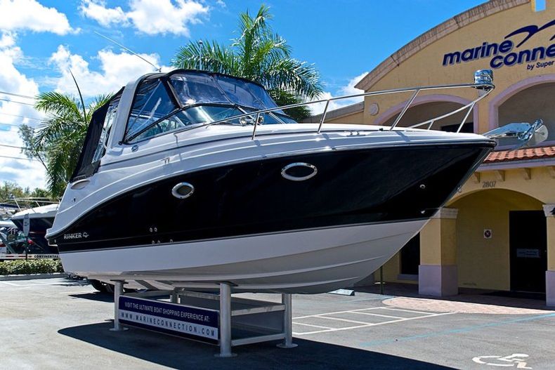Thumbnail 9 for New 2014 Rinker 260 EC Express Cruiser boat for sale in West Palm Beach, FL