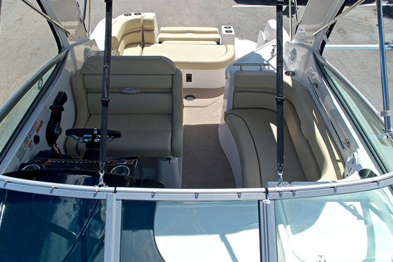Thumbnail 96 for New 2014 Rinker 260 EC Express Cruiser boat for sale in West Palm Beach, FL