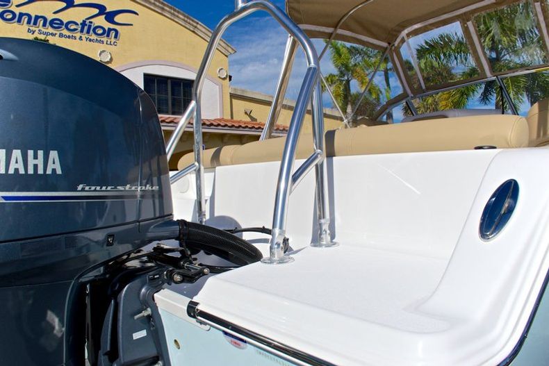 Thumbnail 33 for New 2014 Sportsman Discovery 210 Dual Console boat for sale in West Palm Beach, FL