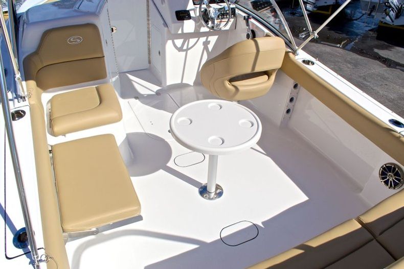 Thumbnail 41 for New 2014 Sportsman Discovery 210 Dual Console boat for sale in West Palm Beach, FL