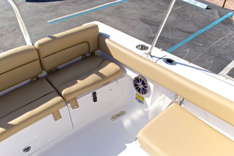 Thumbnail 50 for New 2014 Sportsman Discovery 210 Dual Console boat for sale in West Palm Beach, FL