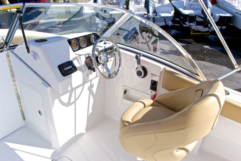 Thumbnail 63 for New 2014 Sportsman Discovery 210 Dual Console boat for sale in West Palm Beach, FL