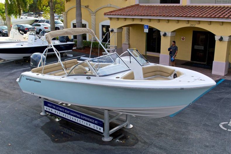 Thumbnail 98 for New 2014 Sportsman Discovery 210 Dual Console boat for sale in West Palm Beach, FL