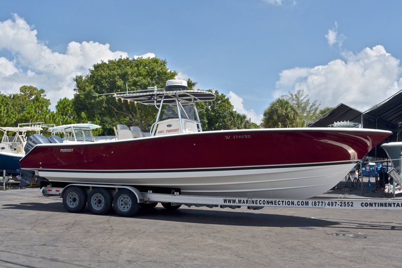 Thumbnail 4 for Used 2006 Pursuit 3480 Center Console boat for sale in West Palm Beach, FL