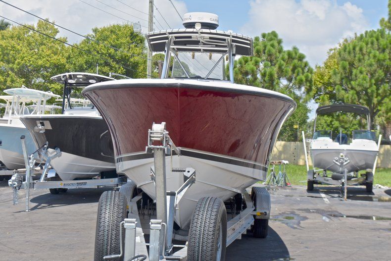 Thumbnail 5 for Used 2006 Pursuit 3480 Center Console boat for sale in West Palm Beach, FL