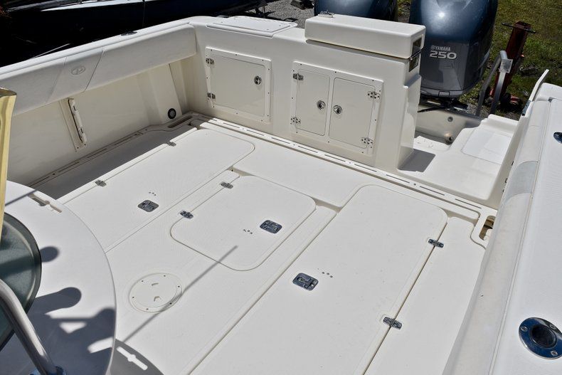 Thumbnail 9 for Used 2006 Pursuit 3480 Center Console boat for sale in West Palm Beach, FL