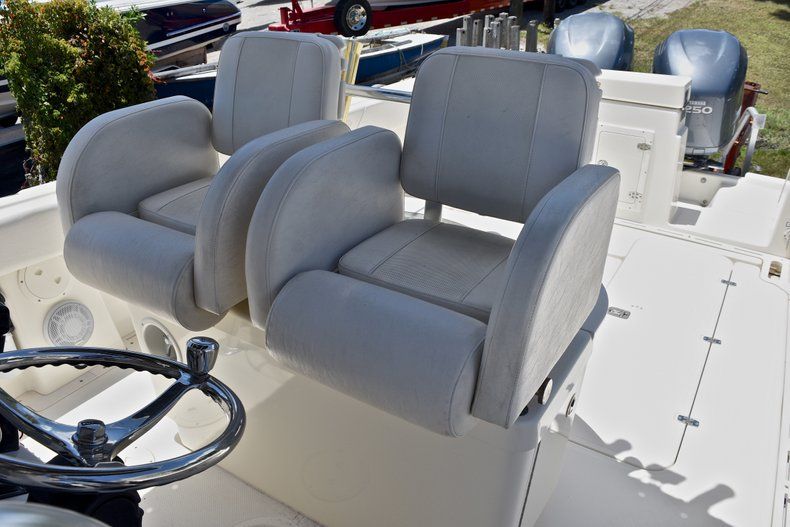 Thumbnail 11 for Used 2006 Pursuit 3480 Center Console boat for sale in West Palm Beach, FL