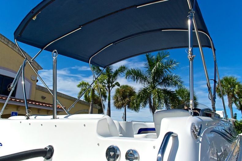 Thumbnail 19 for Used 2012 Hurricane SunDeck Sport SS 201 OB boat for sale in West Palm Beach, FL