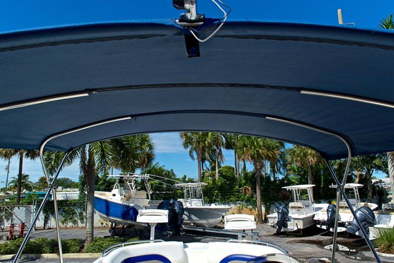 Thumbnail 24 for Used 2012 Hurricane SunDeck Sport SS 201 OB boat for sale in West Palm Beach, FL