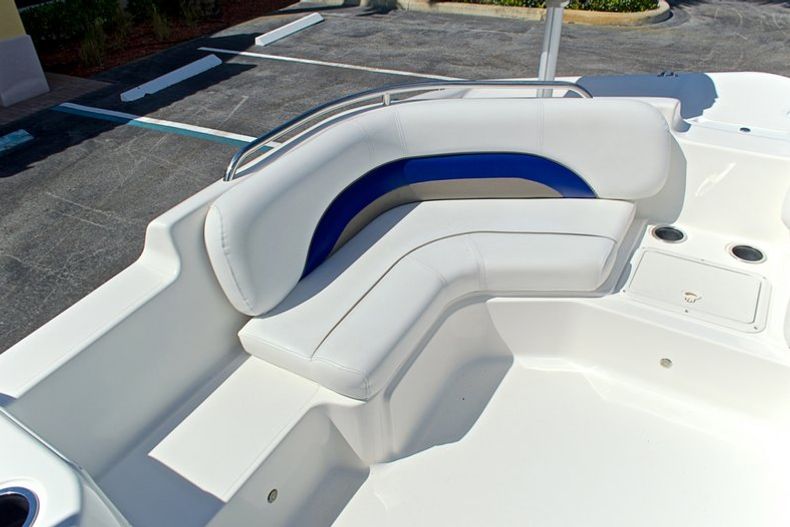 Thumbnail 48 for Used 2012 Hurricane SunDeck Sport SS 201 OB boat for sale in West Palm Beach, FL