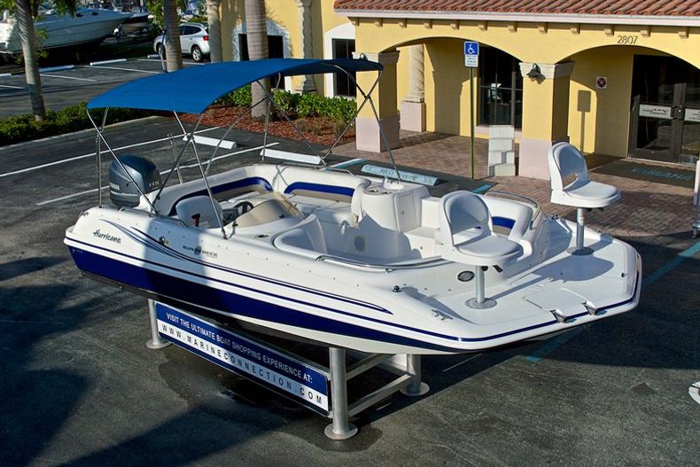 Thumbnail 68 for Used 2012 Hurricane SunDeck Sport SS 201 OB boat for sale in West Palm Beach, FL