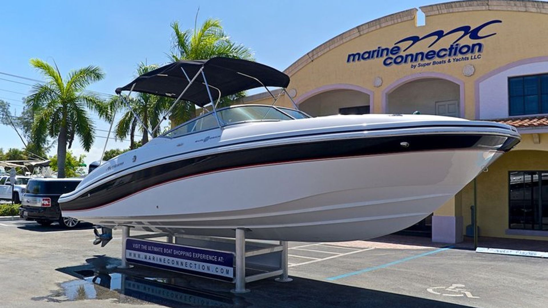 New 2014 Hurricane SunDeck SD 2690 OB #8046 image 3