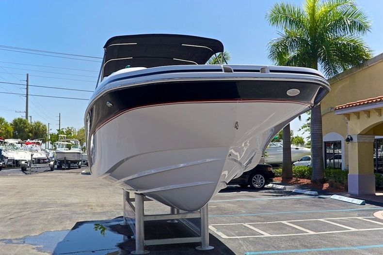 Thumbnail 3 for New 2014 Hurricane SunDeck SD 2690 OB boat for sale in West Palm Beach, FL
