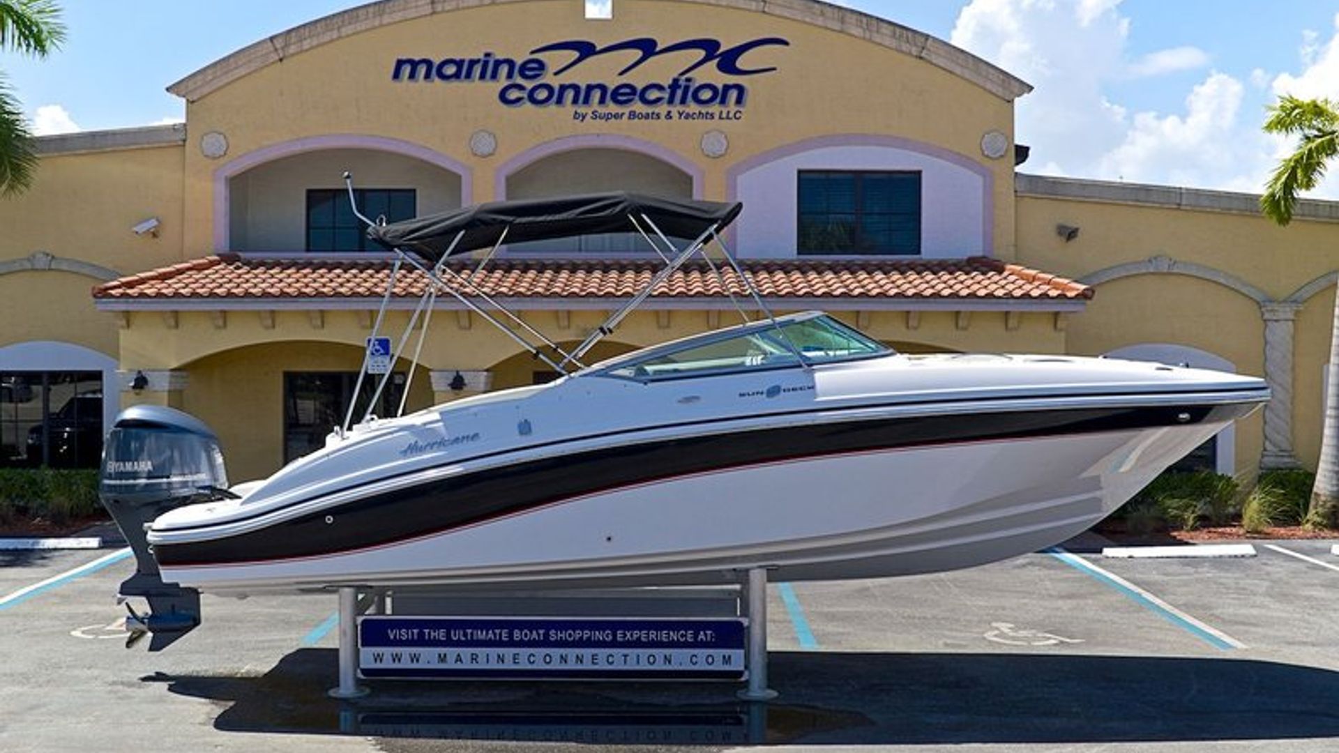 New 2014 Hurricane SunDeck SD 2690 OB #8046 image 1