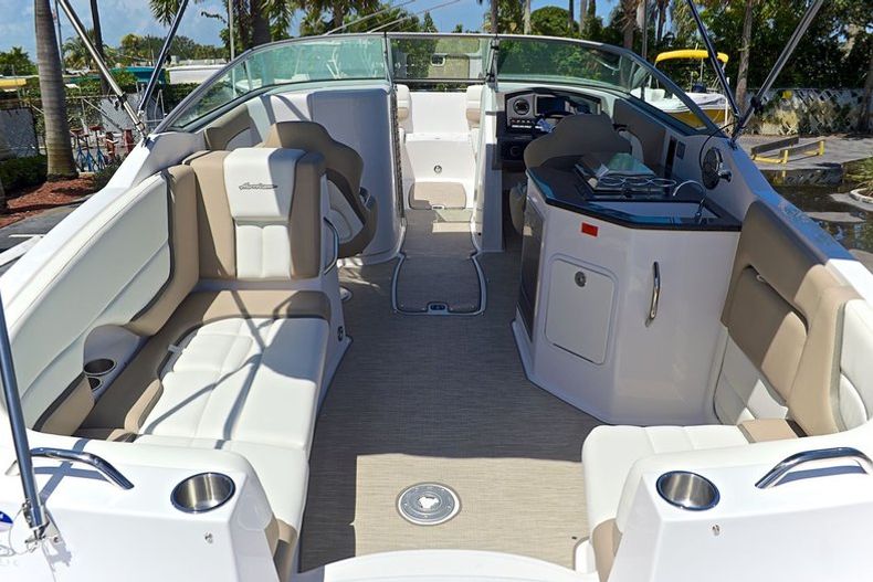 Thumbnail 33 for New 2014 Hurricane SunDeck SD 2690 OB boat for sale in West Palm Beach, FL