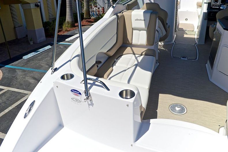 Thumbnail 35 for New 2014 Hurricane SunDeck SD 2690 OB boat for sale in West Palm Beach, FL