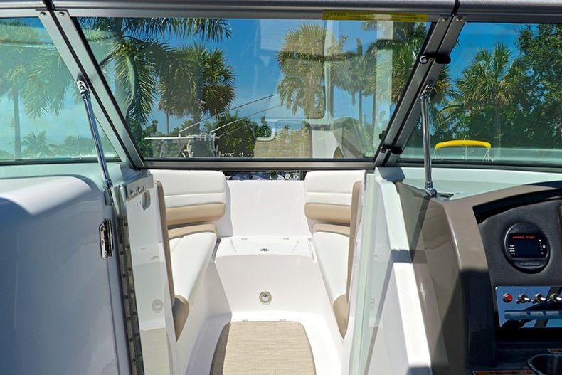 Thumbnail 81 for New 2014 Hurricane SunDeck SD 2690 OB boat for sale in West Palm Beach, FL