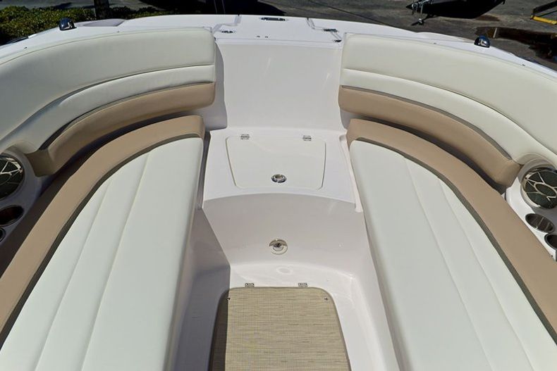 Thumbnail 86 for New 2014 Hurricane SunDeck SD 2690 OB boat for sale in West Palm Beach, FL