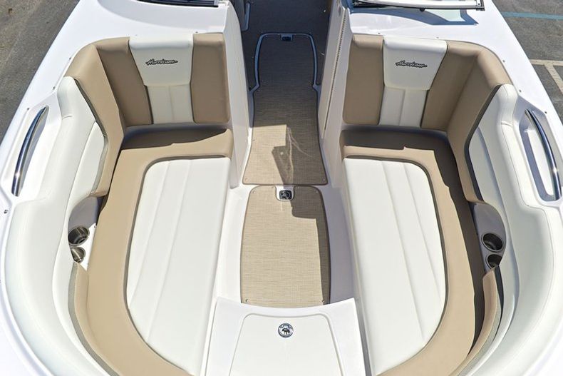 Thumbnail 93 for New 2014 Hurricane SunDeck SD 2690 OB boat for sale in West Palm Beach, FL