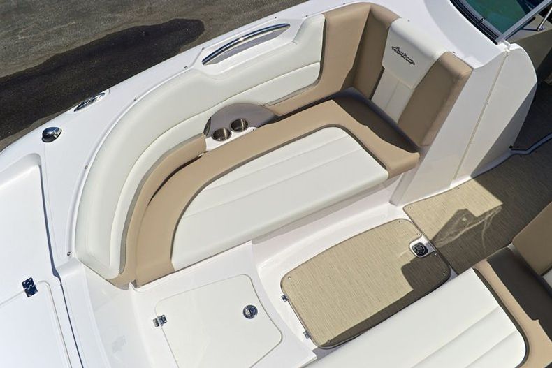 Thumbnail 96 for New 2014 Hurricane SunDeck SD 2690 OB boat for sale in West Palm Beach, FL