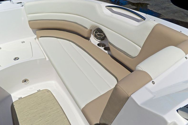 Thumbnail 87 for New 2014 Hurricane SunDeck SD 2690 OB boat for sale in West Palm Beach, FL