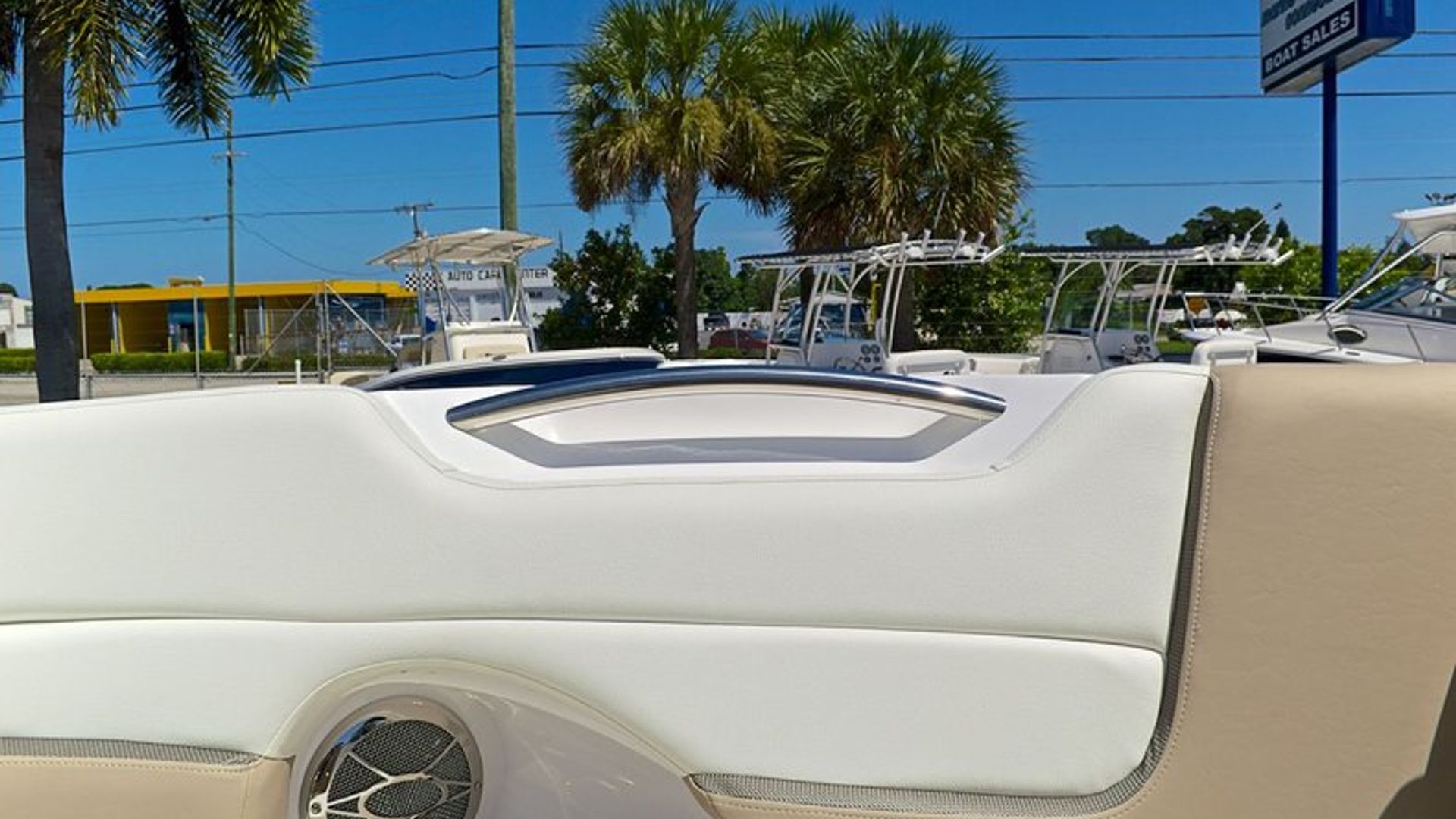 New 2014 Hurricane SunDeck SD 2690 OB #8046 image 107