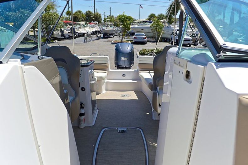 Thumbnail 108 for New 2014 Hurricane SunDeck SD 2690 OB boat for sale in West Palm Beach, FL