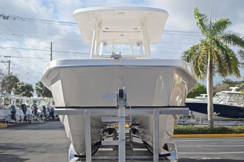 Thumbnail 2 for New 2017 Twin Vee 260SE OceanCat Sports Edition boat for sale in West Palm Beach, FL