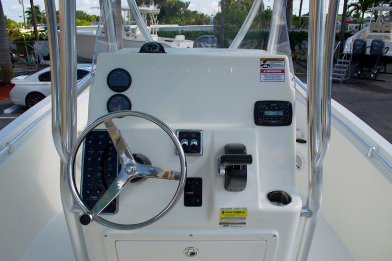 Thumbnail 10 for New 2014 Cobia 201 Center Console boat for sale in West Palm Beach, FL