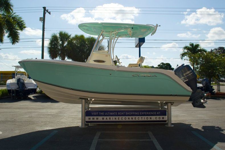 Thumbnail 4 for New 2014 Cobia 201 Center Console boat for sale in West Palm Beach, FL
