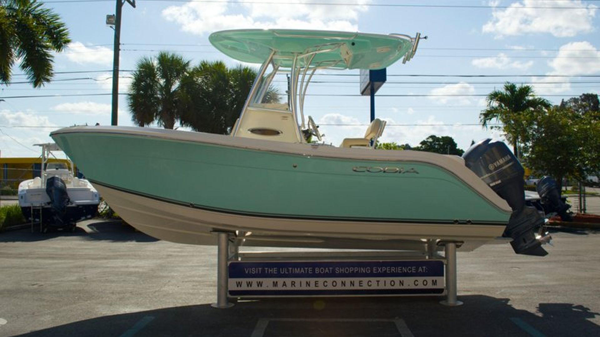 New 2014 Cobia 201 Center Console #T044 image 5