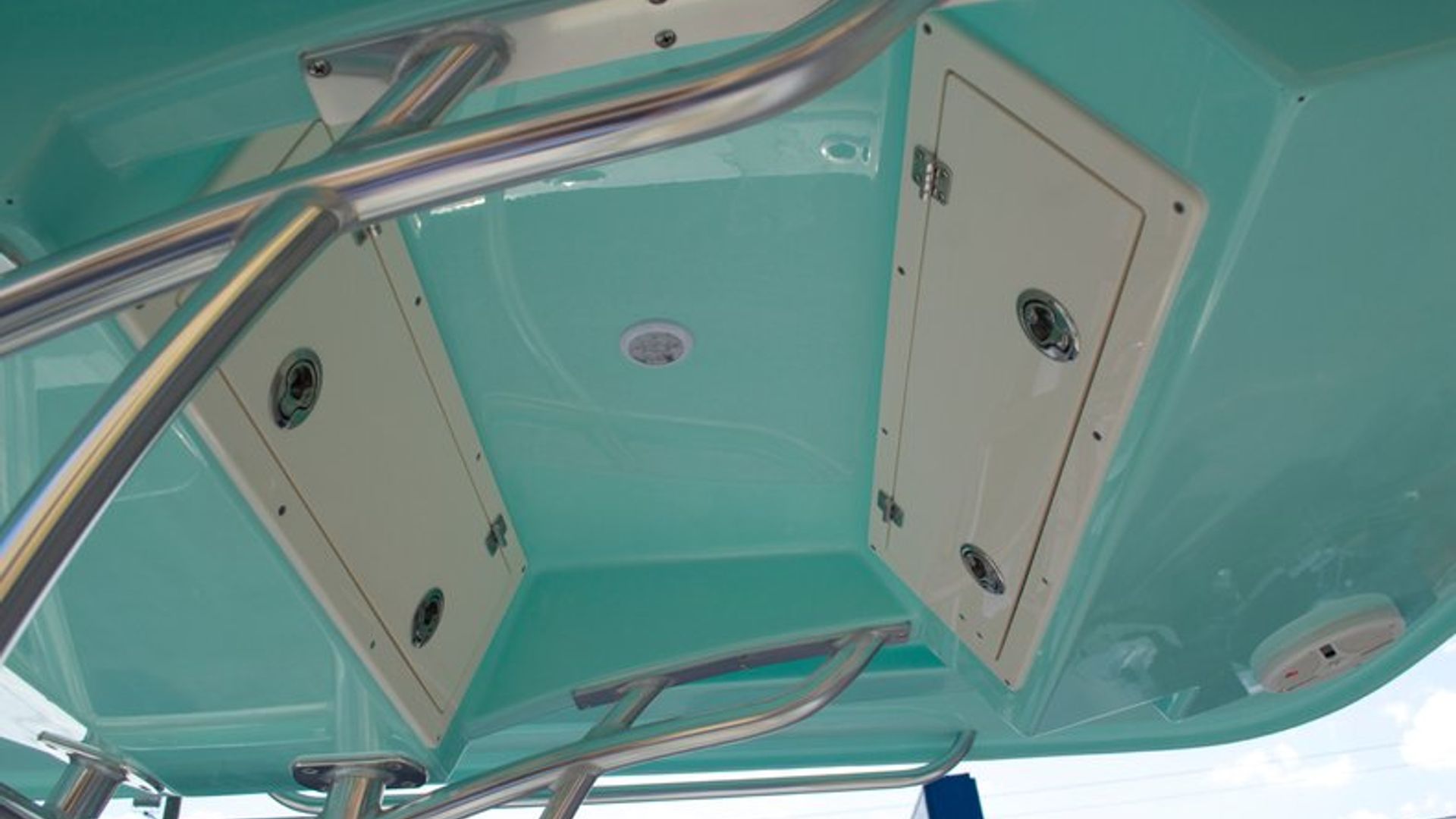 New 2014 Cobia 201 Center Console #T044 image 19