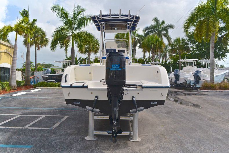 Thumbnail 6 for Used 2001 Sea Fox 210 Center Console boat for sale in West Palm Beach, FL