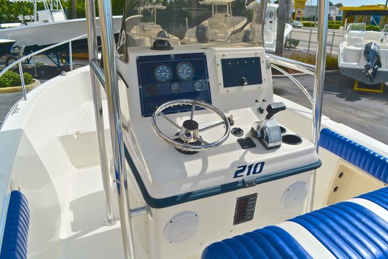 Thumbnail 36 for Used 2001 Sea Fox 210 Center Console boat for sale in West Palm Beach, FL
