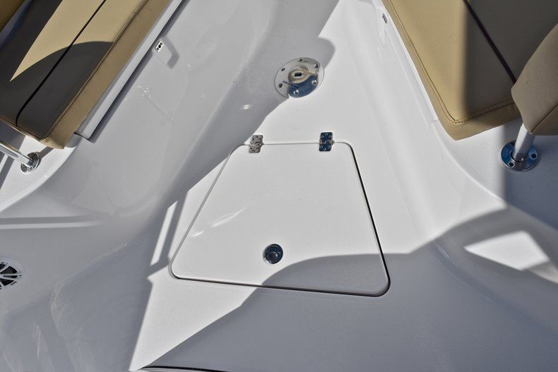 Thumbnail 45 for New 2018 Sportsman Heritage 241 Center Console boat for sale in West Palm Beach, FL