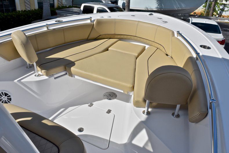 Thumbnail 55 for New 2018 Sportsman Heritage 241 Center Console boat for sale in West Palm Beach, FL