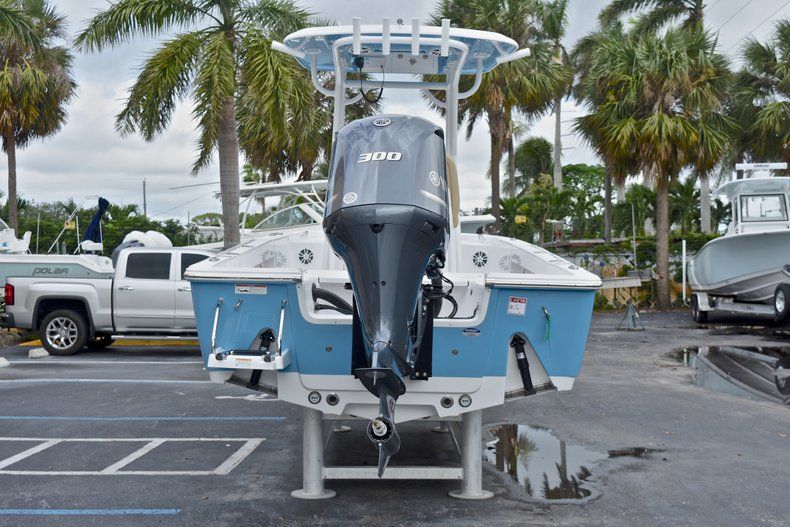 Thumbnail 6 for New 2018 Sportsman Masters 247 Bay Boat boat for sale in Vero Beach, FL