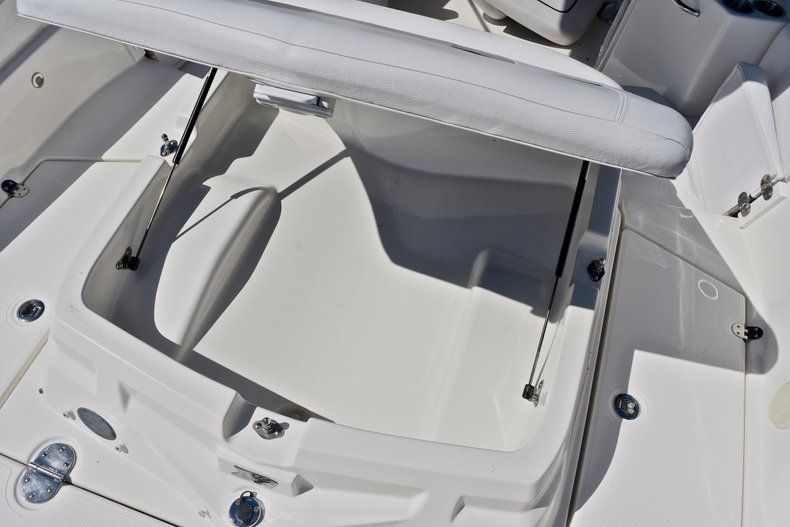 Thumbnail 15 for Used 2011 Larson 258 LXI Bowrider boat for sale in West Palm Beach, FL