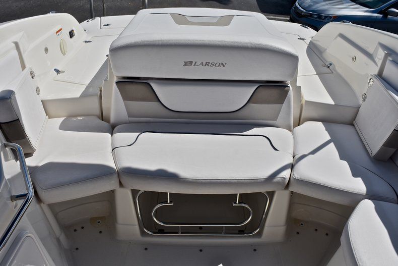 Thumbnail 23 for Used 2011 Larson 258 LXI Bowrider boat for sale in West Palm Beach, FL