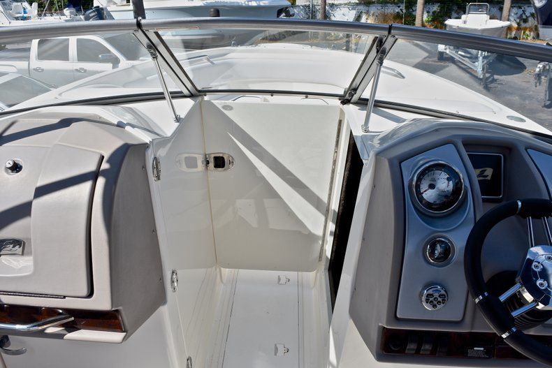 Thumbnail 47 for Used 2011 Larson 258 LXI Bowrider boat for sale in West Palm Beach, FL