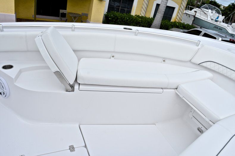 Thumbnail 73 for New 2018 Sportsman Open 282 Center Console boat for sale in West Palm Beach, FL
