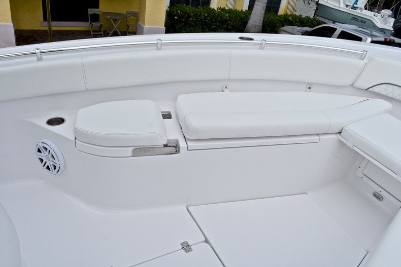 Thumbnail 75 for New 2018 Sportsman Open 282 Center Console boat for sale in West Palm Beach, FL