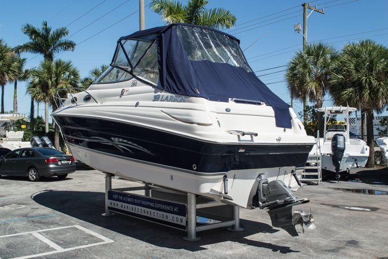 Thumbnail 6 for Used 2008 Larson 260 Cabrio boat for sale in West Palm Beach, FL