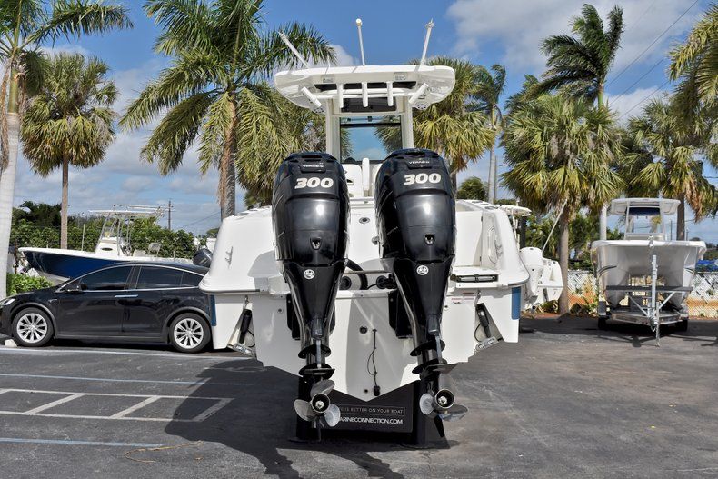 Thumbnail 8 for Used 2011 Boston Whaler 280 Outrage boat for sale in West Palm Beach, FL