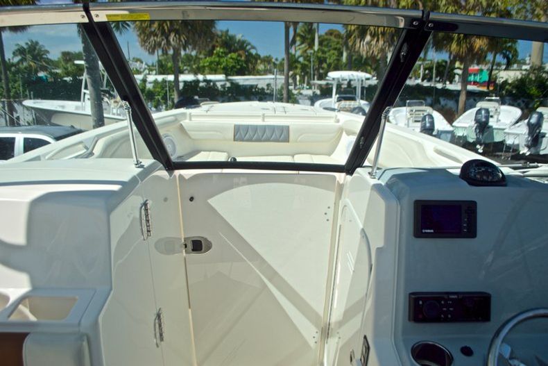 Thumbnail 90 for New 2017 Cobia 280 DC Dual Console boat for sale in West Palm Beach, FL