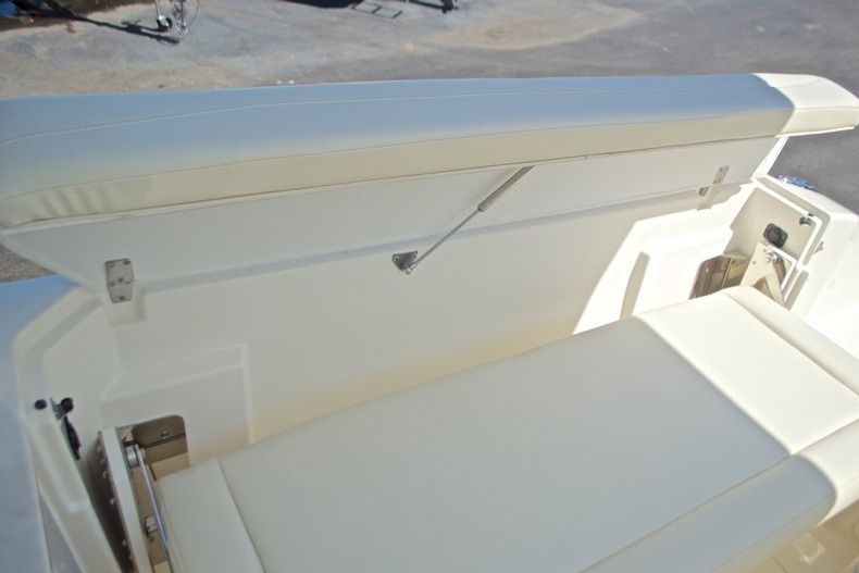 Thumbnail 36 for New 2017 Cobia 280 DC Dual Console boat for sale in West Palm Beach, FL