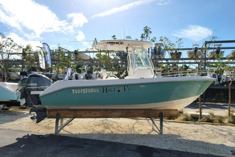 Thumbnail 1 for Used 2015 Everglades 230 CC Center Console boat for sale in Islamorada, FL