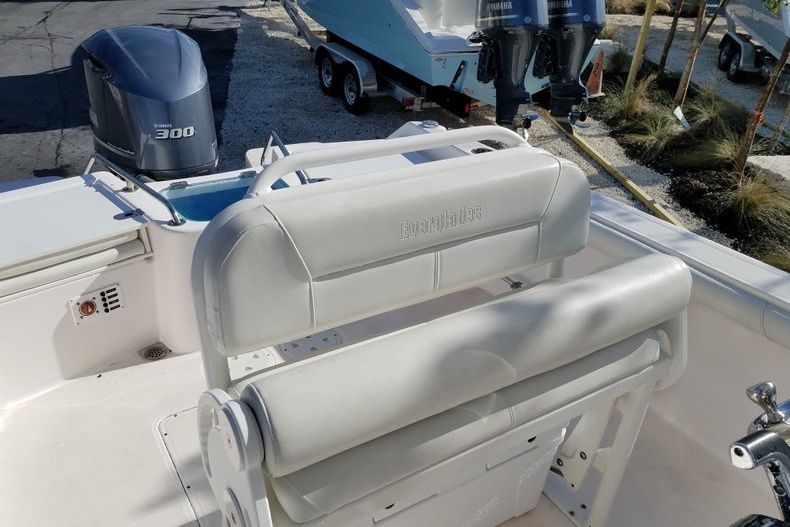 Thumbnail 6 for Used 2015 Everglades 230 CC Center Console boat for sale in Islamorada, FL